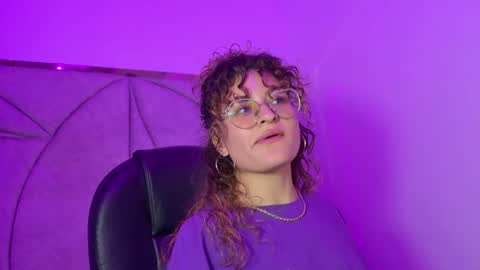 Emy  online show from October 8, 7:55 pm