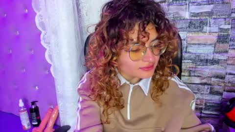 Emy  online show from October 15, 3:01 pm