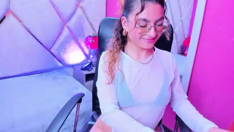 Emy  online show from November 13, 3:16 am