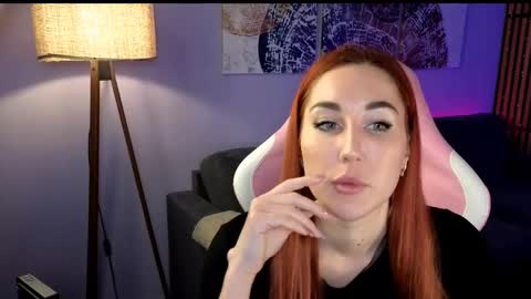 Emilia online show from February 1, 1:31 pm