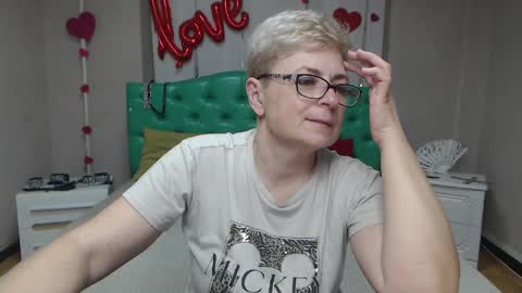 EmiliaGree online show from April 2, 5:10 pm