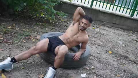 Emilio online show from February 8, 10:51 am