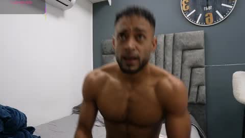 Emilio online show from April 25, 11:02 am