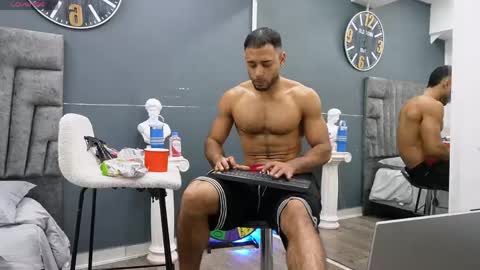 Emilio online show from May 7, 10:53 am