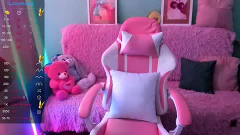 Emiliya online show from March 22, 7:12 am