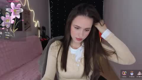 Emillias online show from November 4, 8:13 am