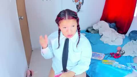 emily online show from October 3, 1:19 pm