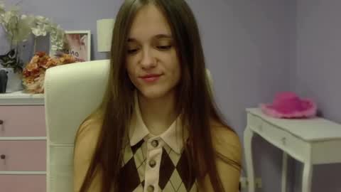 Emilly online show from January 27, 7:35 am