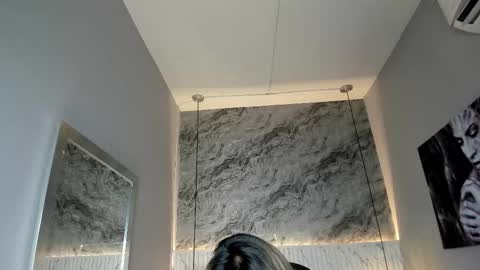 emilly_mell online show from October 17, 11:24 am