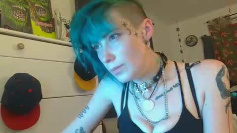 Snapshot of emily0903 chatting on January 7, 3:09 am Emily Love online show from January 7, 3:09 am