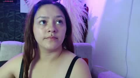 emily175445 online show from June 12, 1:21 pm