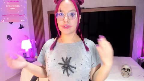 Emily online show from October 30, 4:58 am