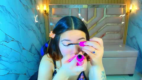 Emily online show from January 8, 12:51 pm