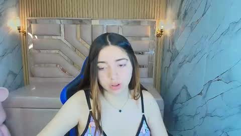 Emily online show from January 18, 1:26 pm