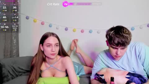 Snapshot of emily_and_ilumi chatting on January 7, 1:28 am emily_and_ilumi online show from January 7, 1:28 am