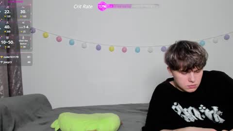 Snapshot of emily_and_ilumi chatting on February 6, 6:46 pm emily_and_ilumi online show from February 6, 6:46 pm