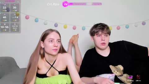 Snapshot of emily_and_ilumi chatting on February 9, 3:45 pm emily_and_ilumi online show from February 9, 3:45 pm