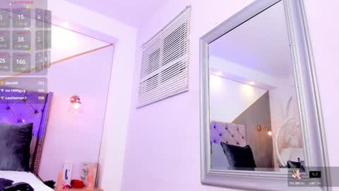 Snapshot of emily_daarell chatting on January 24, 1:24 am M I A online430pm- 930pm online show from January 24, 1:24 am