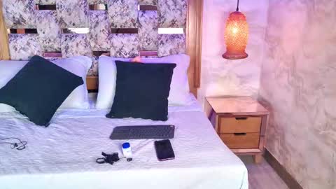 emily_dempsey online show from March 7, 7:00 pm