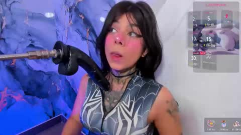 Snapshot of emily_evol chatting on March 29, 11:54 am emily_evol online show from March 29, 11:54 am