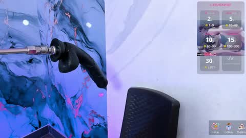 Snapshot of emily_evol chatting on April 14, 11:49 am emily_evol online show from April 14, 11:49 am