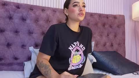 Emily online show from September 14, 8:46 am