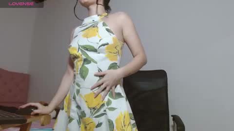 Emily littesweets online show from March 4, 9:32 pm