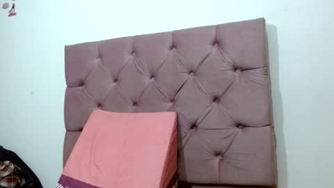 Emily online show from March 18, 2:42 pm