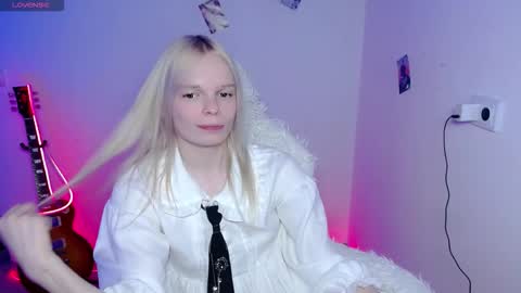 Lia online show from March 10, 5:07 pm