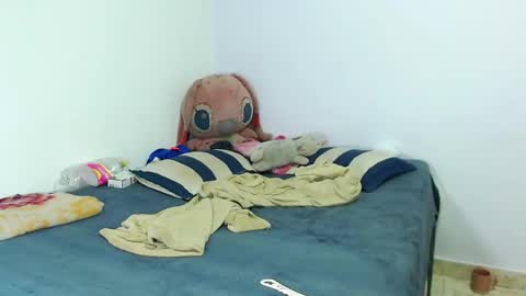 Emily  IGEmmily Baussa online show from November 4, 8:30 pm