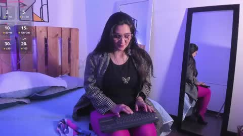 Emilly online show from May 14, 8:26 pm