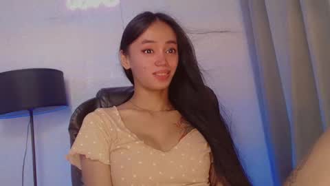 Snapshot of emily_sexyslut chatting on December 8, 4:57 am emily_sexyslut online show from December 8, 4:57 am