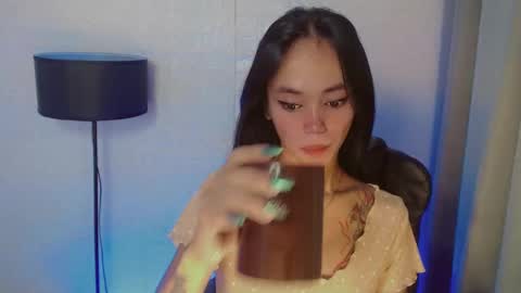 Snapshot of emily_sexyslut chatting on December 11, 2:30 am emily_sexyslut online show from December 11, 2:30 am