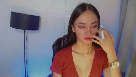 Snapshot of emily_sexyslut chatting on December 12, 3:21 am emily_sexyslut online show from December 12, 3:21 am