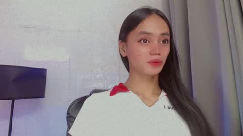 Snapshot of emily_sexyslut chatting on December 25, 7:02 pm emily_sexyslut online show from December 25, 7:02 pm