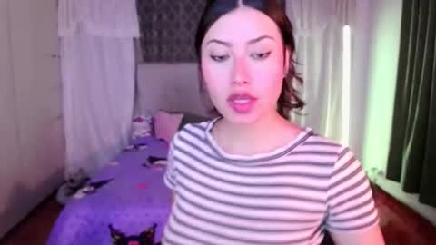 Emily  Swan online show from March 15, 1:33 am