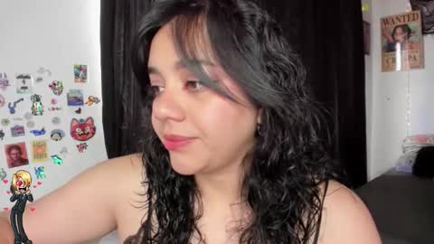 emily_vader online show from November 7, 4:07 pm