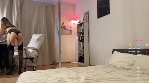 Lia online show from March 13, 6:31 am