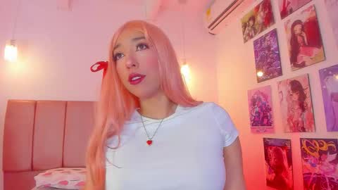 Snapshot of emily_walker4 chatting on February 14, 4:09 am emily_walker4 online show from February 14, 4:09 am