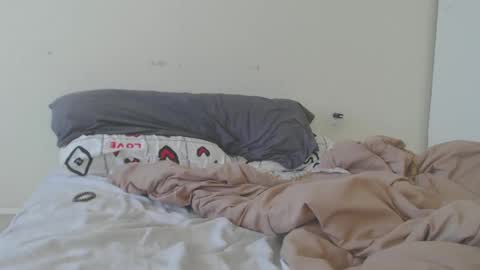 Emily online show from September 21, 10:33 pm