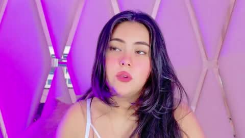 Snapshot of emilyblack_1 chatting on May 24, 12:37 am Emily online show from May 24, 12:37 am