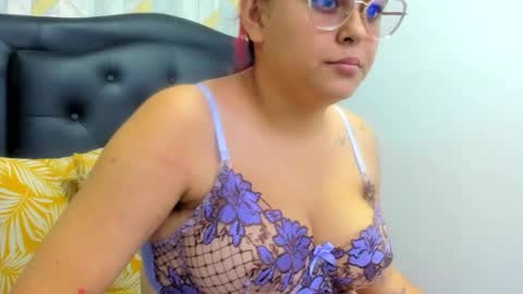 emilybrown21x online show from September 29, 12:27 am