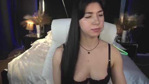 Emy online show from November 8, 7:52 am