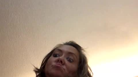 emilyclear online show from May 9, 11:37 am