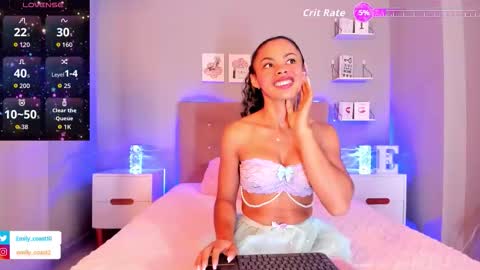 Snapshot of emilycoast chatting on October 12, 11:09 am Emi Fit online show from October 12, 11:09 am