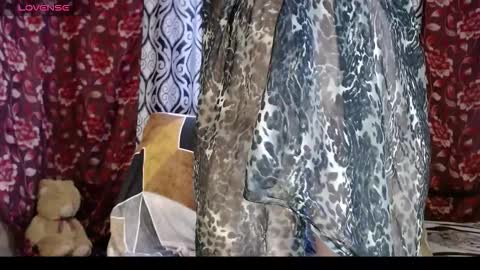 Snapshot of emilydoth chatting on October 15, 4:45 am EmilyDoth online show from October 15, 4:45 am