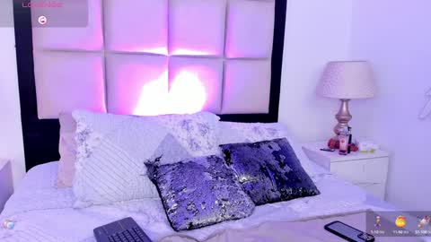 Emily online show from December 7, 11:23 pm