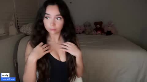 emilyfawn online show from October 18, 4:48 am