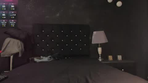 Snapshot of emilygomezz chatting on January 10, 11:33 am Emily online show from January 10, 11:33 am