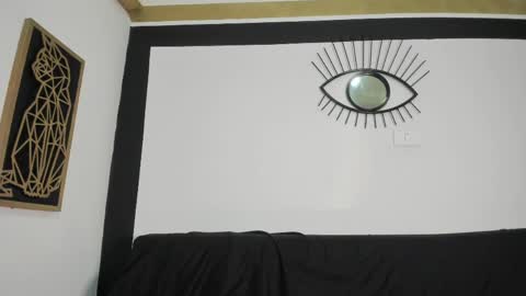 Emily online show from May 13, 11:18 am